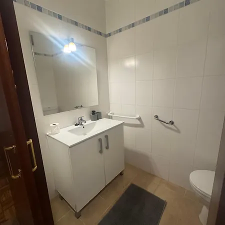 Guest house Privada Con Bano Compartido *