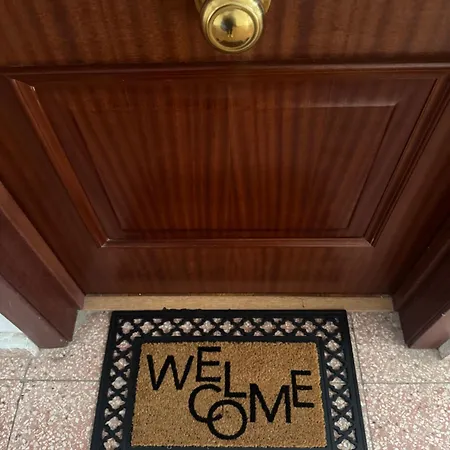 Privada Con Bano Compartido *